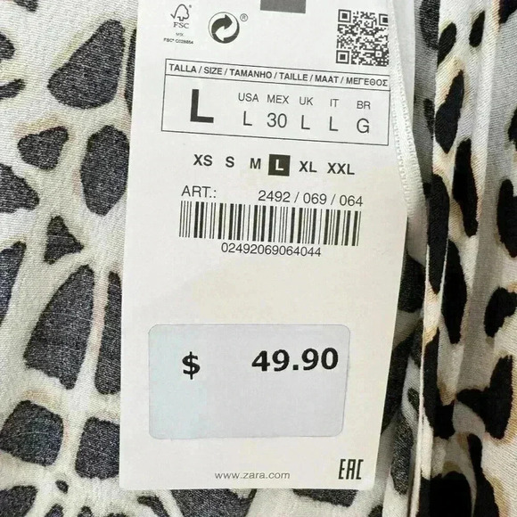 Zara Womens White Geometric Viscose Playsuit One Piece Size Large Button - Picture 7 of 9